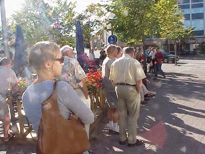 Ett sjuttiotal åhörare hade samlats på Flanaden i Värnamo. (Foto: Håkan Johansson)