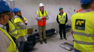 I dag hade styrelsen för Lagans vattenråd sammanträde i vackra välskötta Värnamo. Här berättar produktionschef Ronnie Björkström om det nya avloppsreningsverket i Pålslund. (Foto: Håkan Johansson)