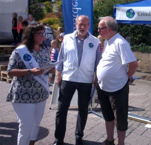 På Bredaryds marknad mötte jag bland andra Landstingsrådet Mia Frisk (KD) och bostads- och civilminister Stefan Attefall (KD). (Foto: Emelie Litsgård)