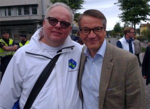 Råkade visst stöta på Göran Hägglund (KD) på Flanaden. (Foto: Torbjörn Eriksson)