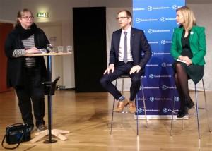 På plats i Huskvarna för att höra Karin Pilkvist intervjua min blivande partiledare - Jakob Forssmed eller Ebba Busch Thor. (Foto: Håkan Johansson)