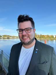 Fredrik Roos, gruppledare