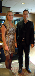 Ann-Sofi och Anders Björhag i vimlet. (Foto: Ann-Mari Wiberg)