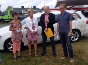 Kristdemokraternas toppkvartett i riksdagsvalet Irene Oskarsson, Maria Larsson, Stefan Attefall och Andreas Carlson på besök i Värnamo vill rädda ungdomsjobben från de rödgrönas klåfingrighet.