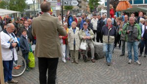 Flanaden fylldes snabbt när Göran Hägglund kom till Värnamo. (Foto: Håkan Johansson)