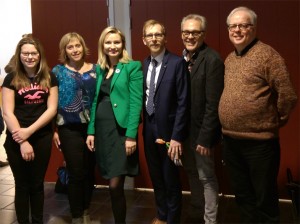 Vi från Värnamo med vår blivande partiledare... (Foto: Mia Frisk)