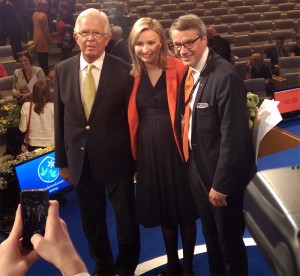 Tre partiordförande i samma bild - och vem vet, kanske en fjärde på väg. Alf Svensson (tidigare), Ebba Busch Thor (nuvarande) och Göran Hägglund (tidigare). (Foto: Håkan Johansson)