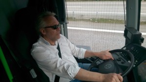 Arnold Carlzon (bilden) och Kurt Enell tog oss till Stockholm och hem igen. (Foto: Håkan Johansson)
