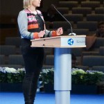 Camilla Rinaldo Miller förde det mäktiga jönköpingsdistriktets talan på det extra Rikstinget i Folkets hus i Stockholm. Som vanligt var hon grym i talarstolen! (Foto: Stefan Gustafsson)