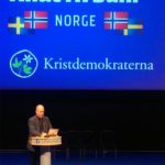 Även norska KrF hälsar till Rikstinget genom Knut H. Jahr. (Foto: Håkan Johansson)