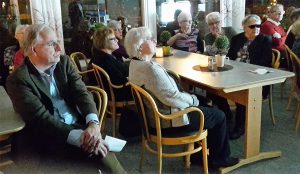 Många medlemmar var med på höstfesten. (Foto: Gunnar Crona)