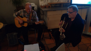 Kjell Svensson och Jörgen Andreasson stod för underhållningen. (Foto: Håkan Johansson)