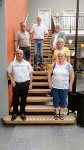 Trygghet och hälsa med Alliansen. Den kristdemokratiska gruppen vid budgetfullmäktige Ibrahim Candemir, Stig Claesson, Gunnar Crona, Håkan Johansson, Camilla Rinaldo Miller och Lena Freij. (Foto: David Alin)